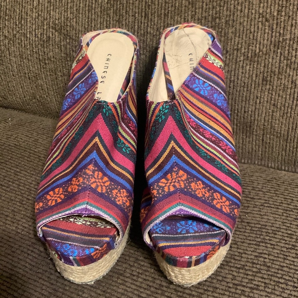 Multi colored wedges